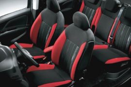 Location Voiture doblo gaz vue intérieur